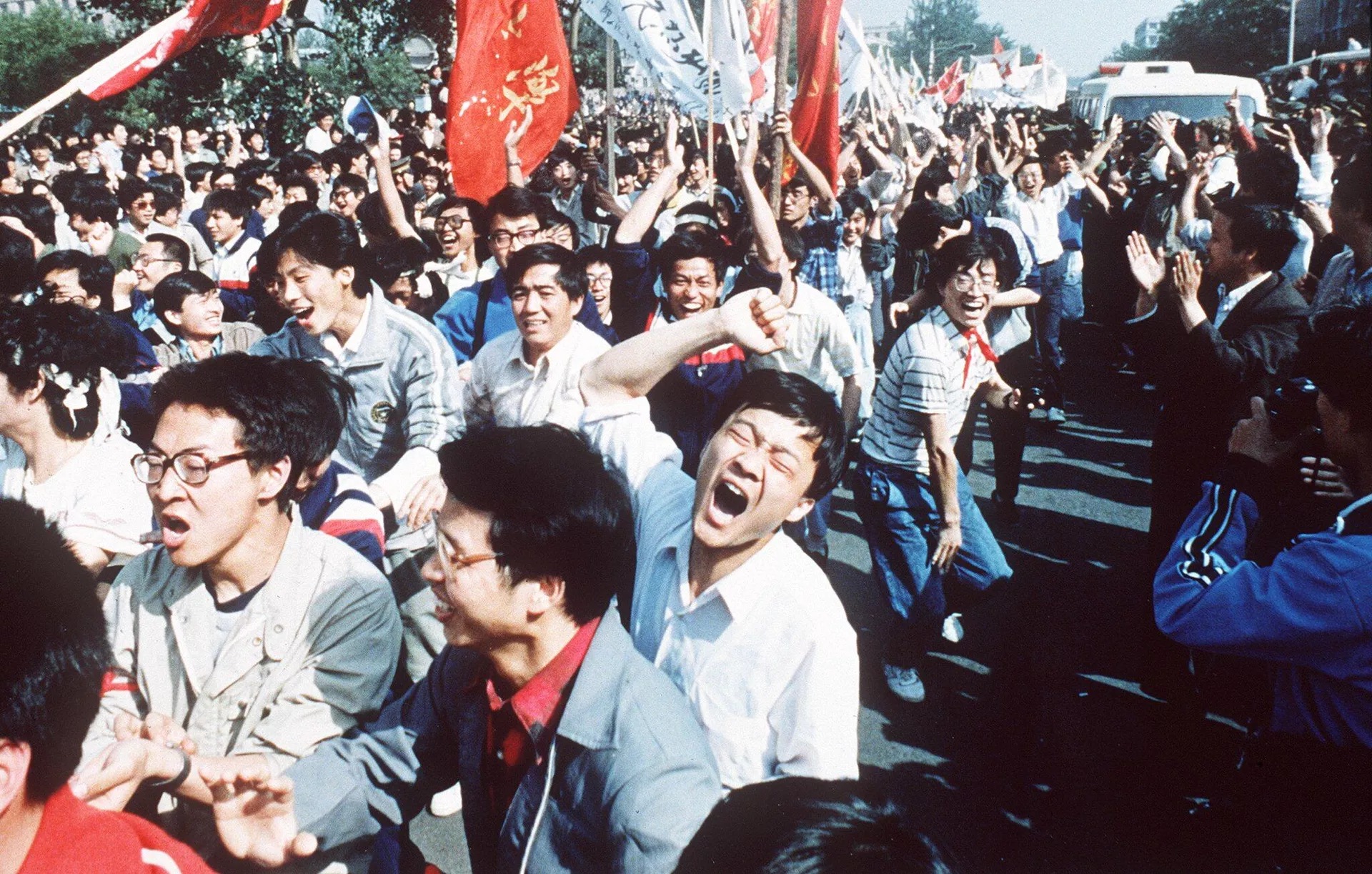 Студенческие демонстрации на площади Тяньаньмэнь в Пекине - РИА Новости, 1920, 26.06.2021