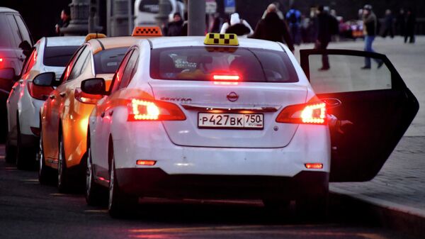 Автомобили такси в Москве Автомобили такси в Москве