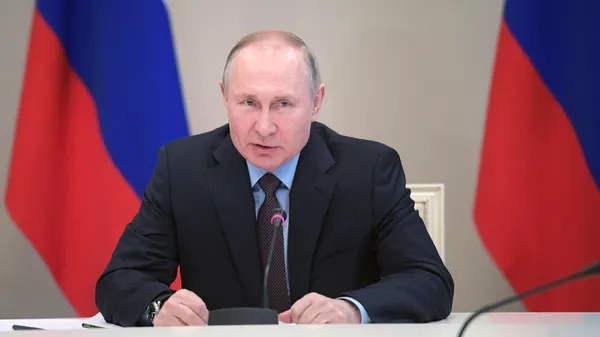 Путин призвал видеть в санкциях растущее могущество России