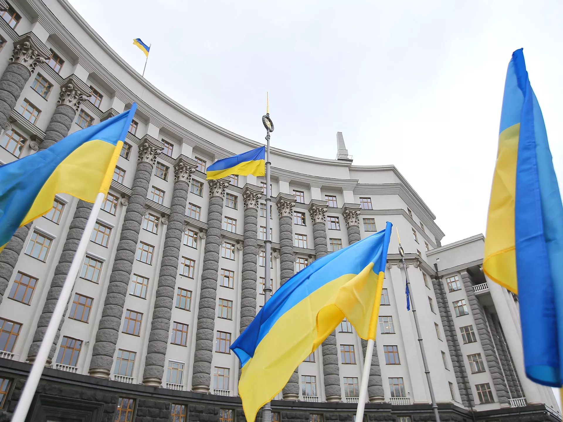 Здание правительства Украины в Киеве
