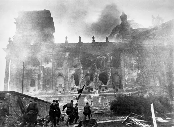 Штурм Рейхстага. Май 1945 года