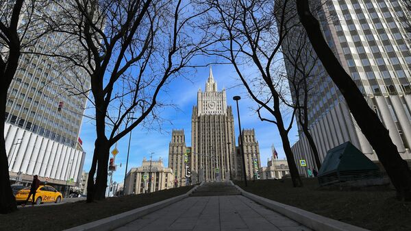 Здание Министерства иностранных дел РФ Здание Министерства иностранных дел РФ