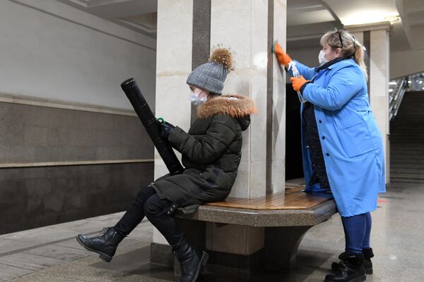 Санитарная обработка станции метро Суконная слобода в Казани Санитарная обработка станции метро Суконная слобода в Казани