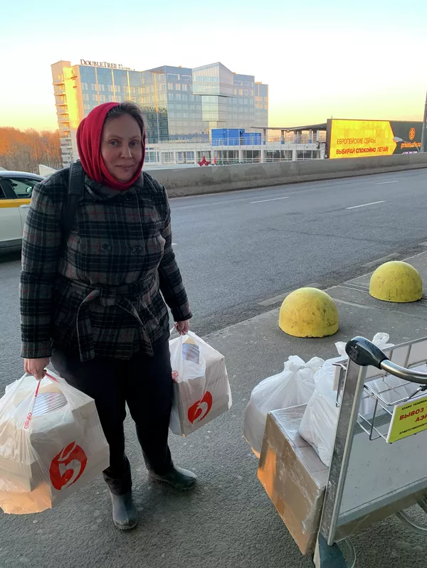 Сбор еды для мигрантов из Средней Азии, застрявших в аэропорту Внуково