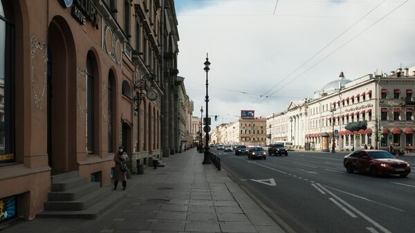 Вид на Невский проспект в Санкт-Петербурге