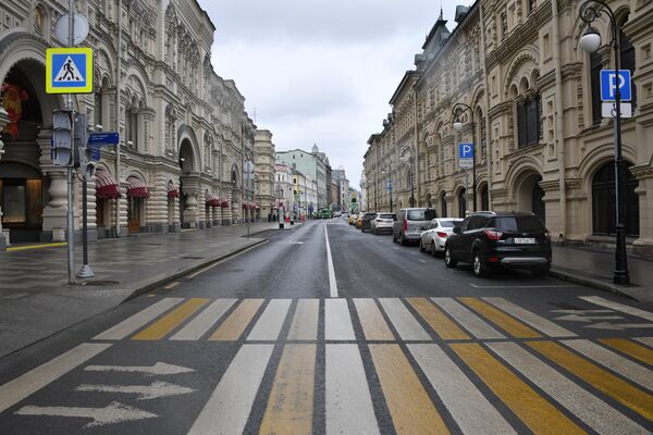 Москва во время режима самоизоляции жителей Москва во время режима самоизоляции жителей