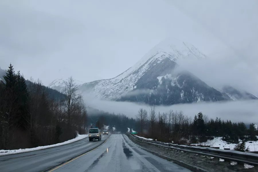Дорога Анкоридж - Нинильчик на Аляске