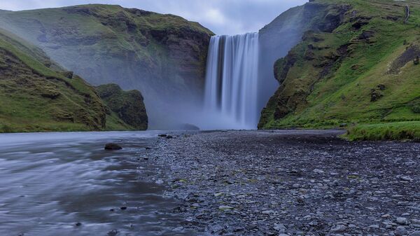 Водопад Скоугафосс в Исландии 