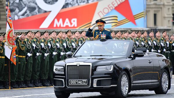 Министр обороны РФ Сергей Шойгу на военном параде на Красной площади, посвящённом 74-й годовщине Победы в Великой Отечественной войне Министр обороны РФ Сергей Шойгу на военном параде на Красной площади, посвящённом 74-й годовщине Победы в Великой Отечественной войне