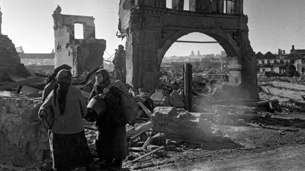 Руины города Вязьмы после боев за освобождение от немецко-фашистских захватчиков