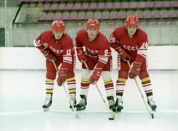 Игорь Ларионов, Владимир Крутов и Сергей Макаров (слева направо), 1985 год