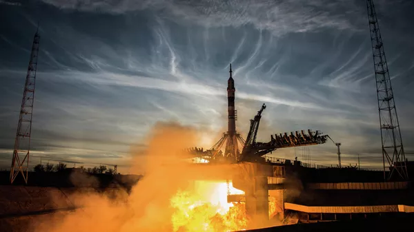 Старт ракеты-носителя Союз-ФГ с пилотируемым кораблем Союз МС-11 с космодрома Байконур
