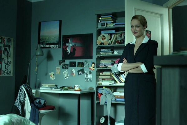 Кадр из сериала Надежда” Кадр из сериала Надежда”
