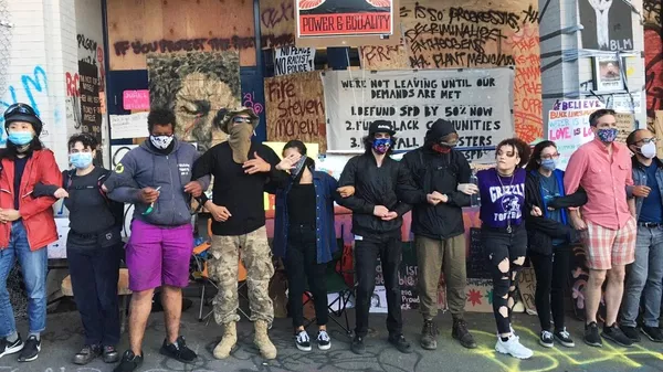 Протестующие в Сиэтле. Стоп-кадр видео