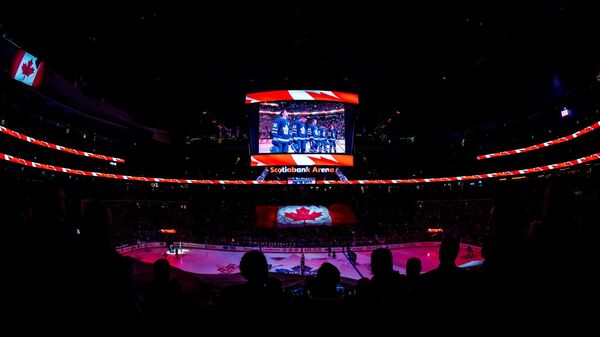 СМИ: сезон НХЛ будет доигран, скорее всего, в Торонто и Эдмонтоне