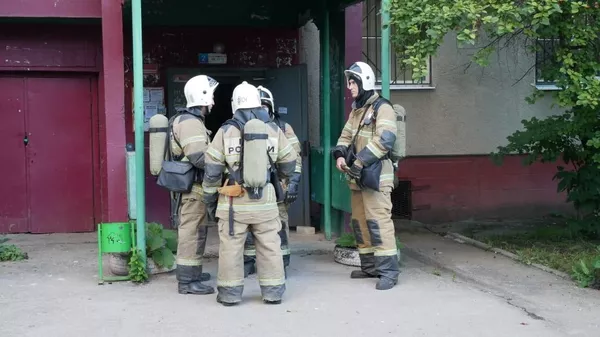 На месте взрыва бытового газа в жилом многоквартирном доме в Нижнем Новгороде