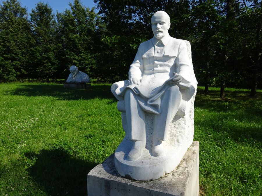 Экспозиция Монументальная пропаганда Экспозиция Монументальная пропаганда