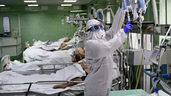 Врач и пациенты