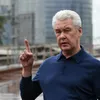 Мэр Москвы Сергей Собянин во время осмотра хода строительства участка Северо-Восточной хорды в Москве Мэр Москвы Сергей Собянин во время осмотра хода строительства участка Северо-Восточной хорды в Москве