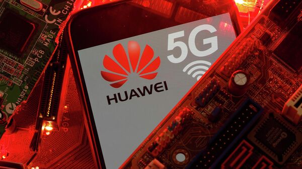 Логотип Huawei и 5G Логотип Huawei и 5G