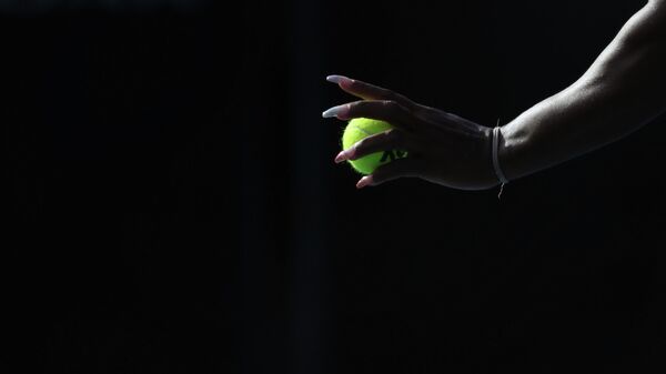 Serena Williams of the US prepares to serve against Amanda Anisimova of the US during their women's singles semi final match during the Auckland Classic tennis tournament in Auckland on January 11, 2020. (Photo by MICHAEL BRADLEY / AFP)