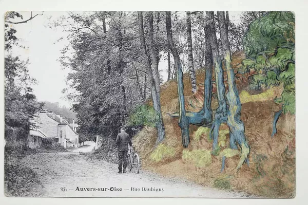 Открытка, на которой изображение деревьев имеет четкое сходство с формой корней на картине Ван Гога
