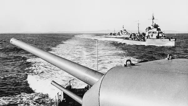 Советские корабли Тихоокеанского флота в боевом походе. Маньчжурская операция