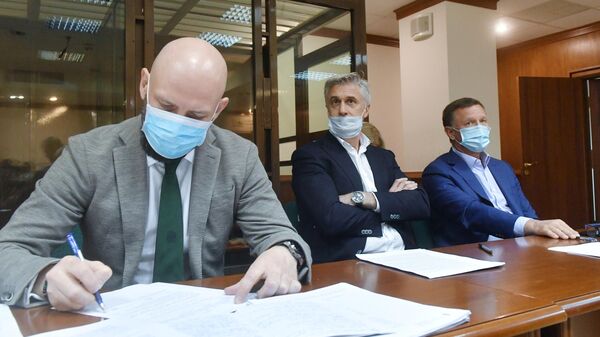 Ушел в отставку судья, отправивший в СИЗО Белых, Фургала и Калви
