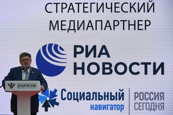 Главный внештатный специалист психиатр-нарколог Министерства здравоохранения РФ и Департамента здравоохранения города Москвы, президент ГБУЗ МНПЦ наркологии ДЗМ, заведующий кафедрой наркологии РМАНПО Евгений Брюн Главный внештатный специалист психиатр-нарколог Министерства здравоохранения РФ и Департамента здравоохранения города Москвы, президент ГБУЗ МНПЦ наркологии ДЗМ, заведующий кафедрой наркологии РМАНПО Евгений Брюн