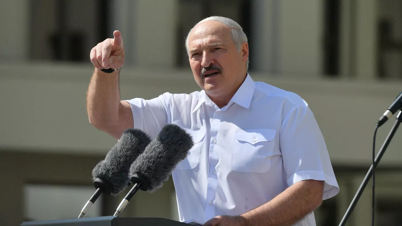 Лукашенко: есть сенсационная неопубликованная часть записи про Навального