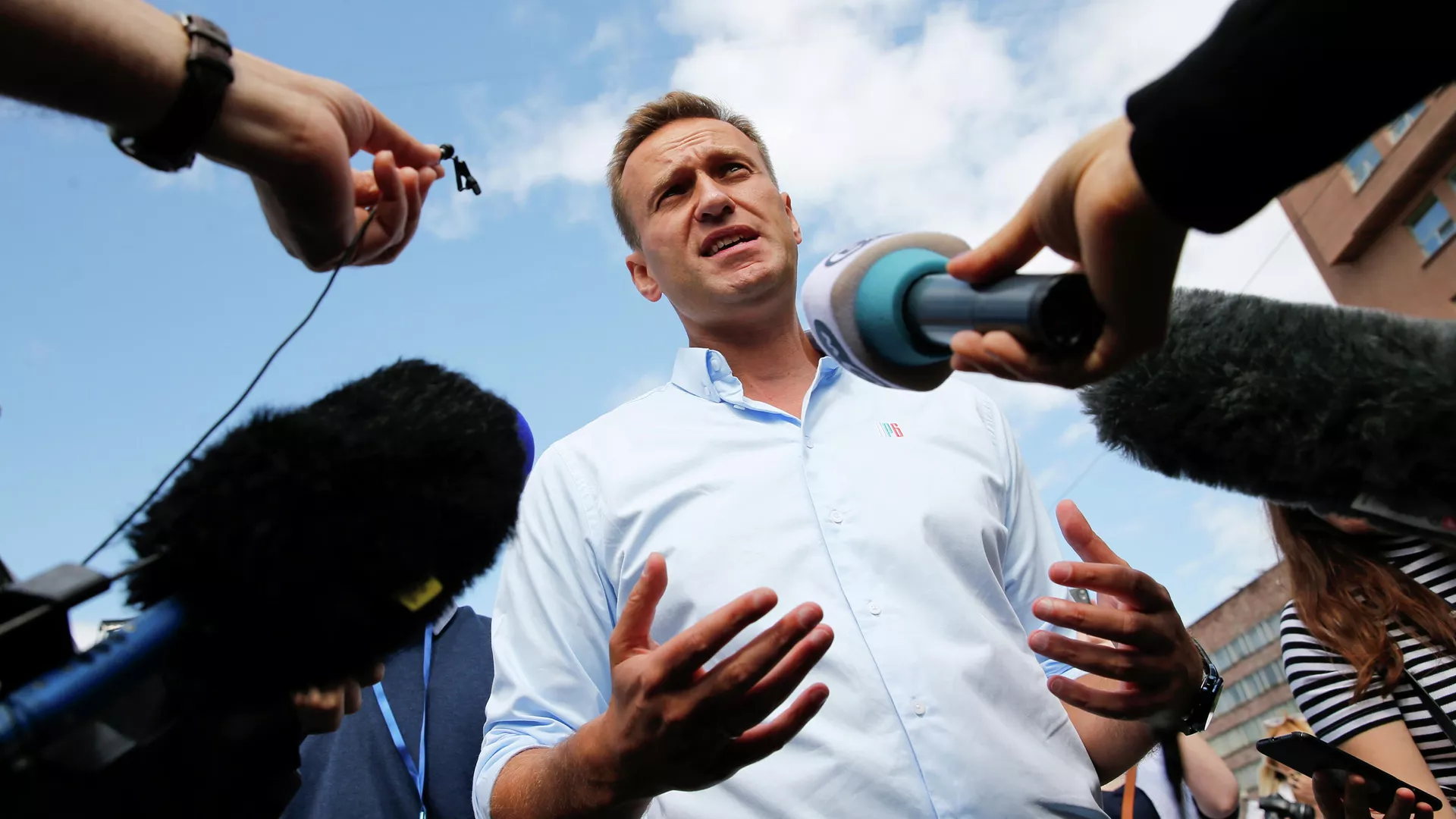 Блогер Алексей Навальный во время общения с журналистами - РИА Новости, 1920, 16.09.2020