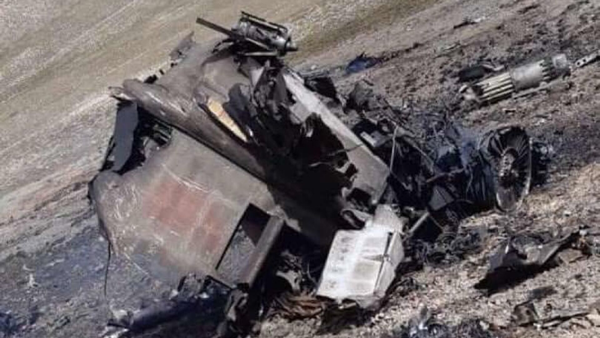 Место крушения армянского Су-25 Место крушения армянского Су-25 - РИА Новости, 1920, 30.09.2020