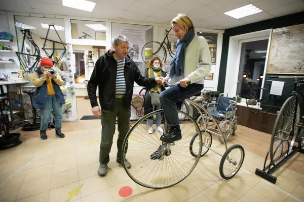 Тест-драйв велосипеда в Арсенал Необычных Велосипедов Самокат в Угличе