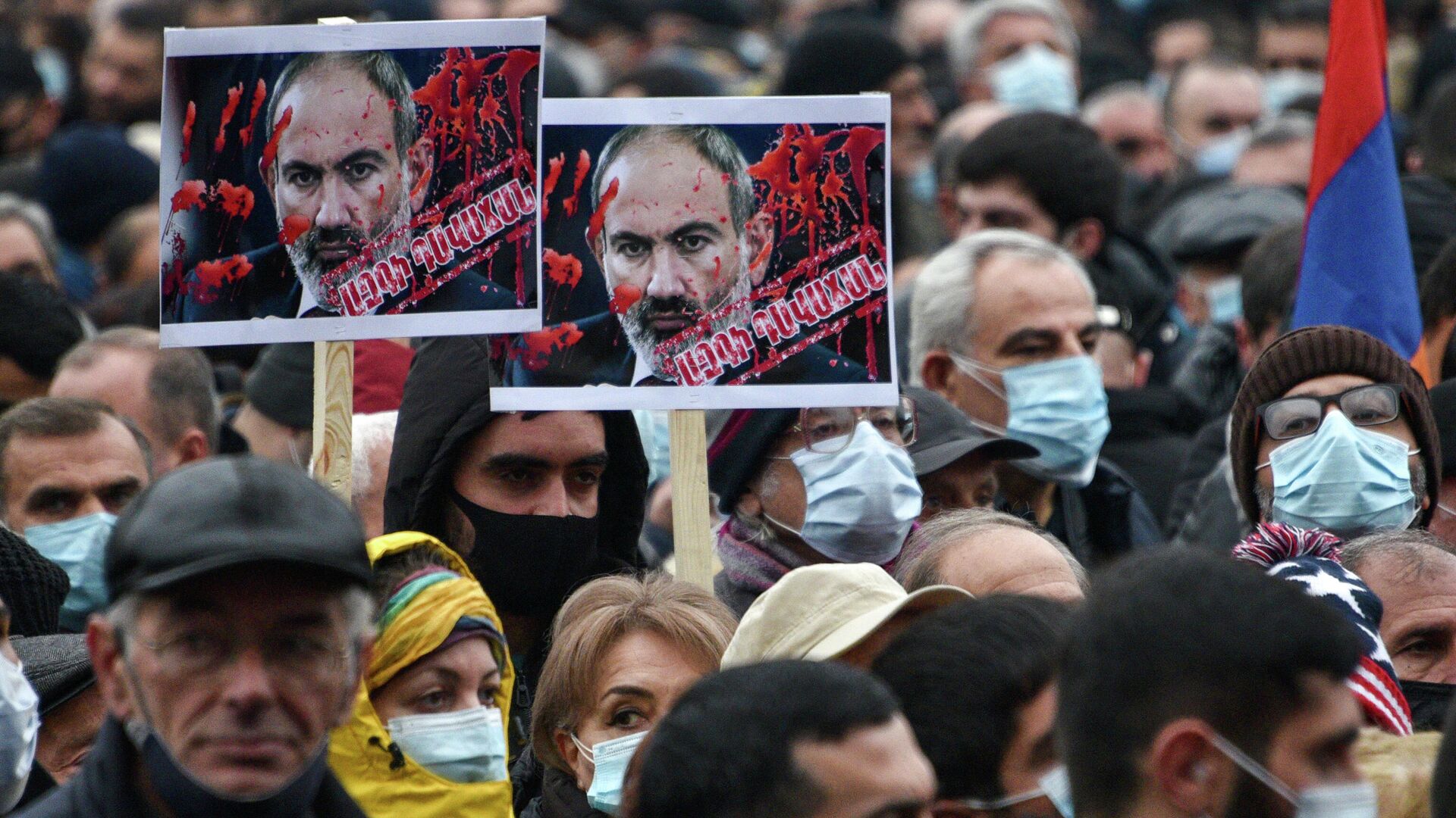Митинг оппозиции с требованием отставки премьер-министра Армении Митинг оппозиции с требованием отставки премьер-министра Армении - РИА Новости, 1920, 05.12.2020