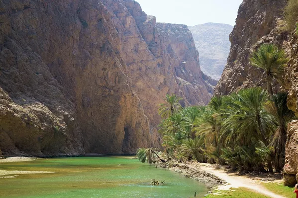 Долина Вади Шааб в Омане