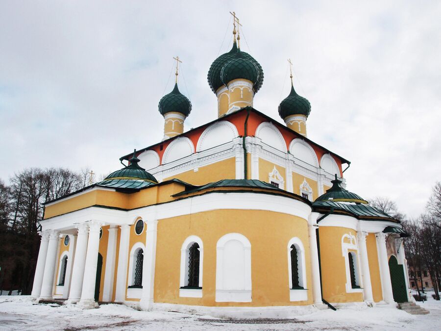 Спасо-Преображенский собор в кремле(1706 г.) Спасо-Преображенский собор в кремле(1706 г.)