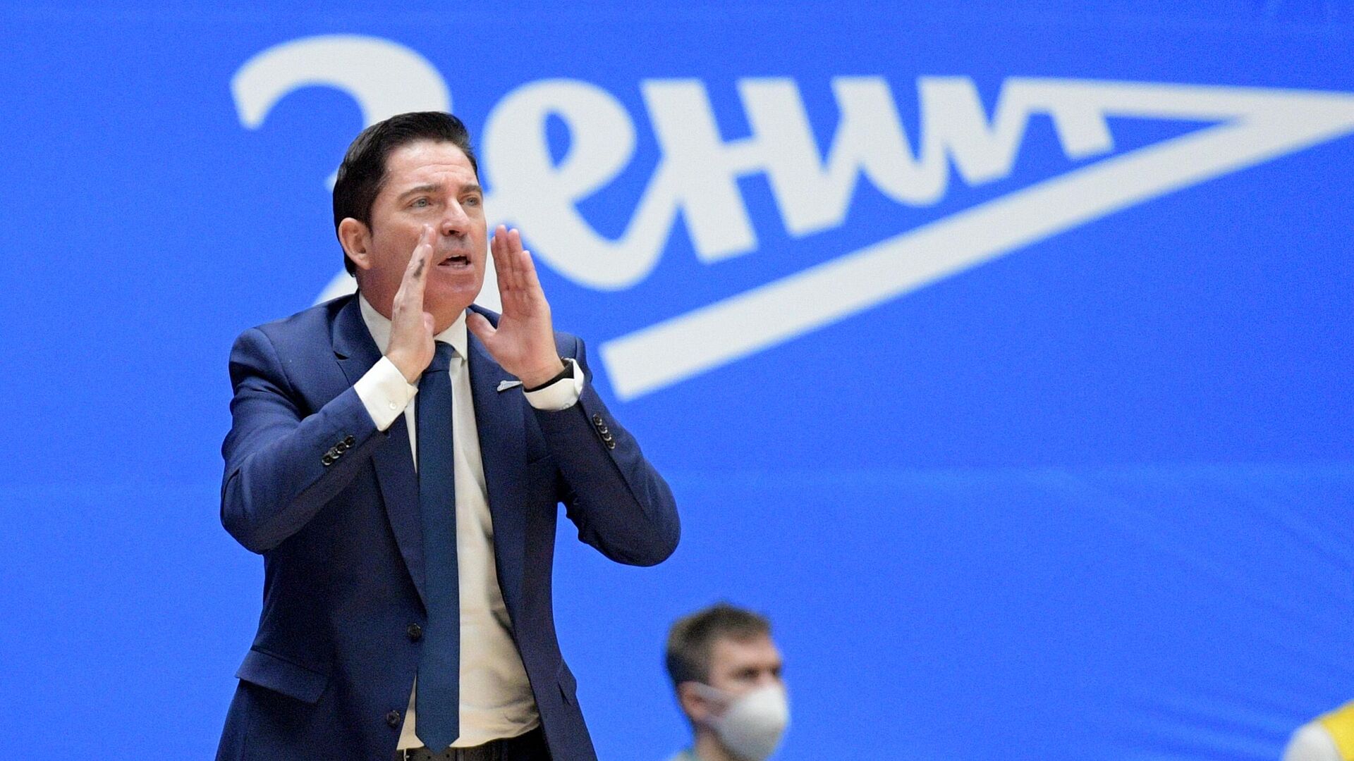 Главный тренер БК Зенит Хавьер Паскуаль во время матча 16-го тура регулярного чемпионата мужской баскетбольной Евролиги сезона 2020/2021 между БК Зенит (Санкт-Петербург, Россия) и БК Црвена Звезда (Белград, Сербия). Главный тренер БК Зенит Хавьер Паскуаль во время матча 16-го тура регулярного чемпионата мужской баскетбольной Евролиги сезона 2020/2021 между БК Зенит (Санкт-Петербург, Россия) и БК Црвена Звезда (Белград, Сербия). - РИА Новости, 1920, 08.01.2021