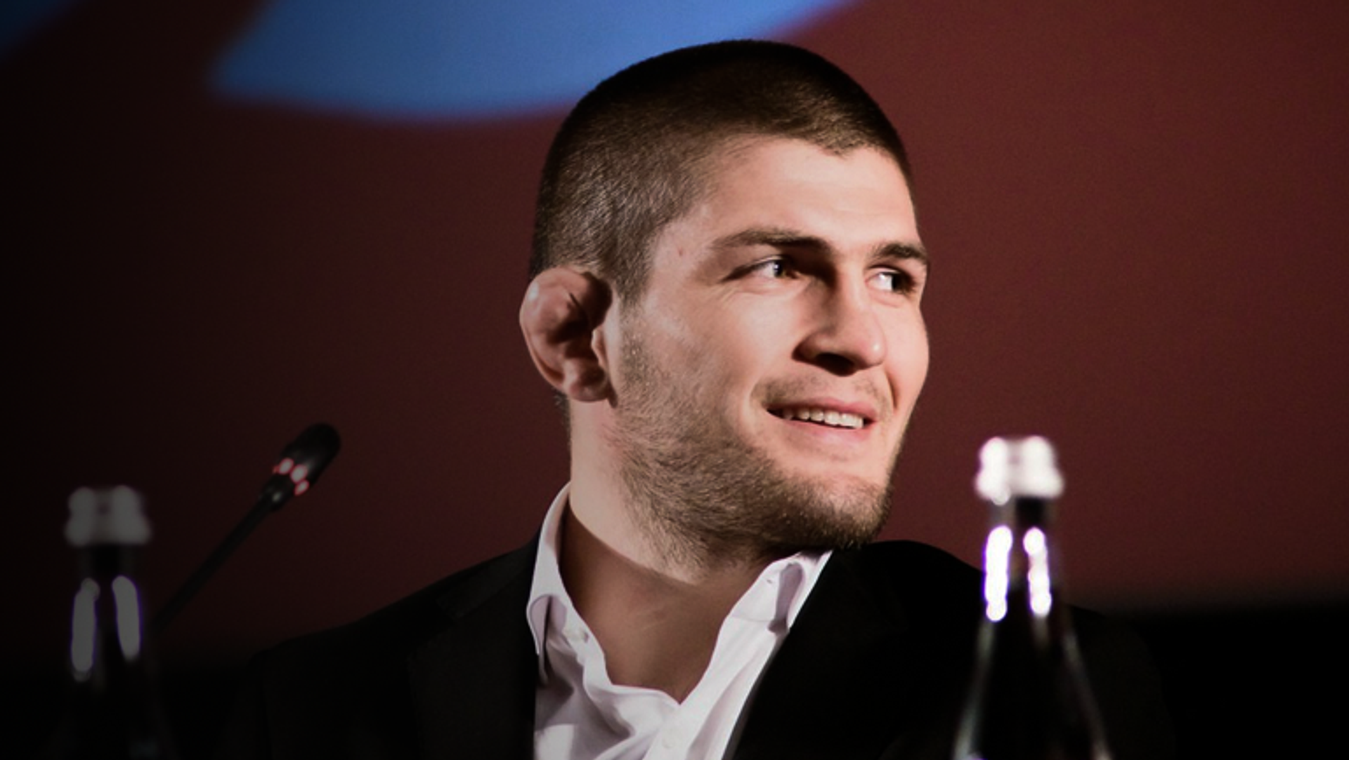 Чемпион UFC в лёгком весе Хабиб Нурмагомедов Чемпион UFC в лёгком весе Хабиб Нурмагомедов - РИА Новости, 1920, 26.01.2021