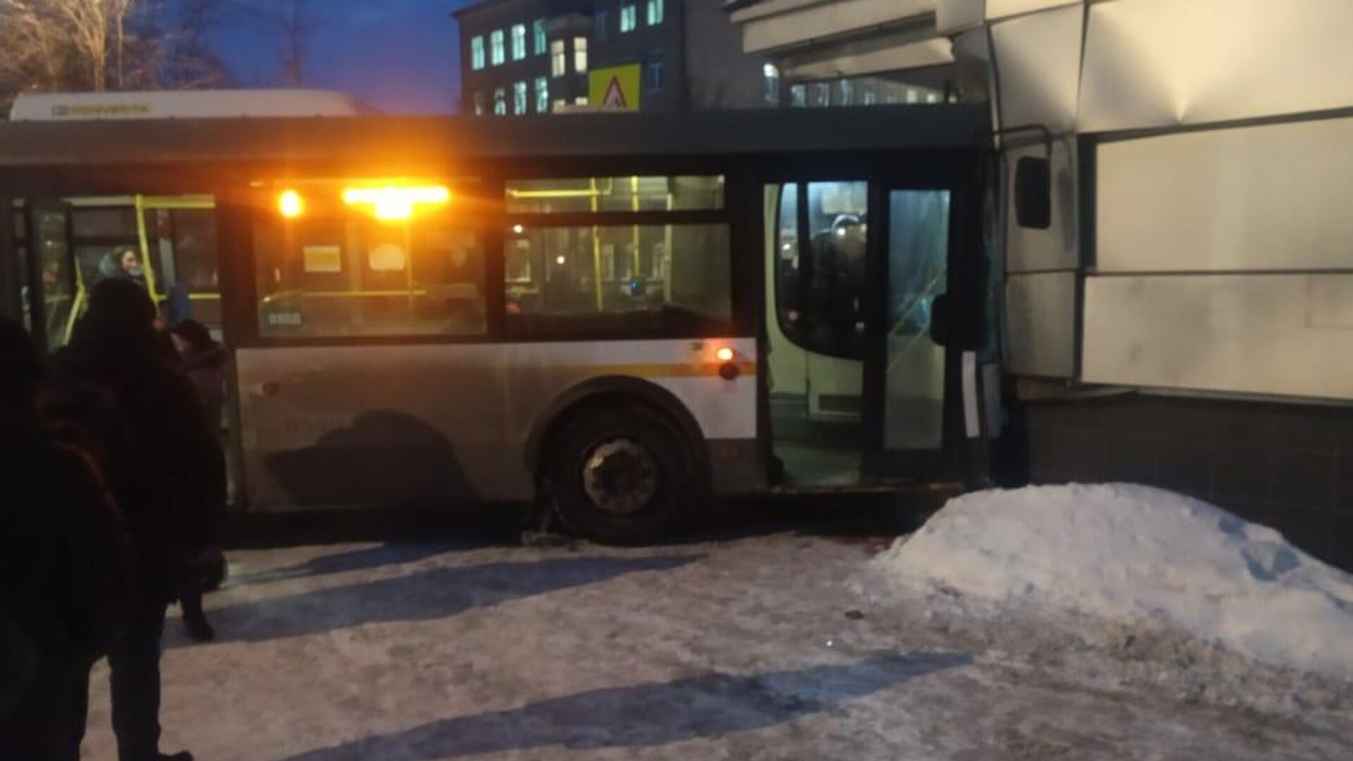 Автобус в польше попал в дтп