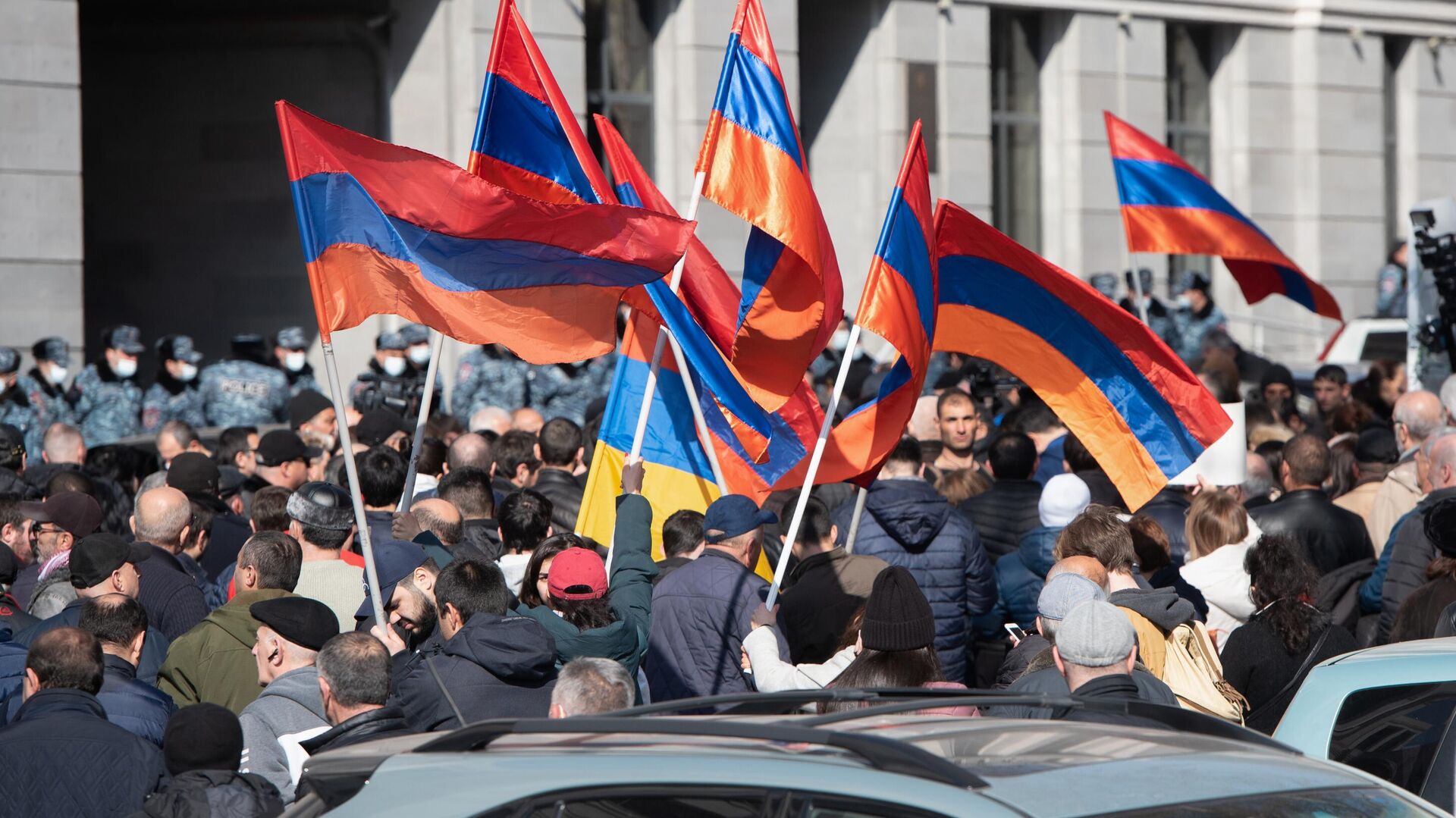 Участники митинга оппозиции в Ереване Участники митинга оппозиции в Ереване - РИА Новости, 1920, 28.02.2021