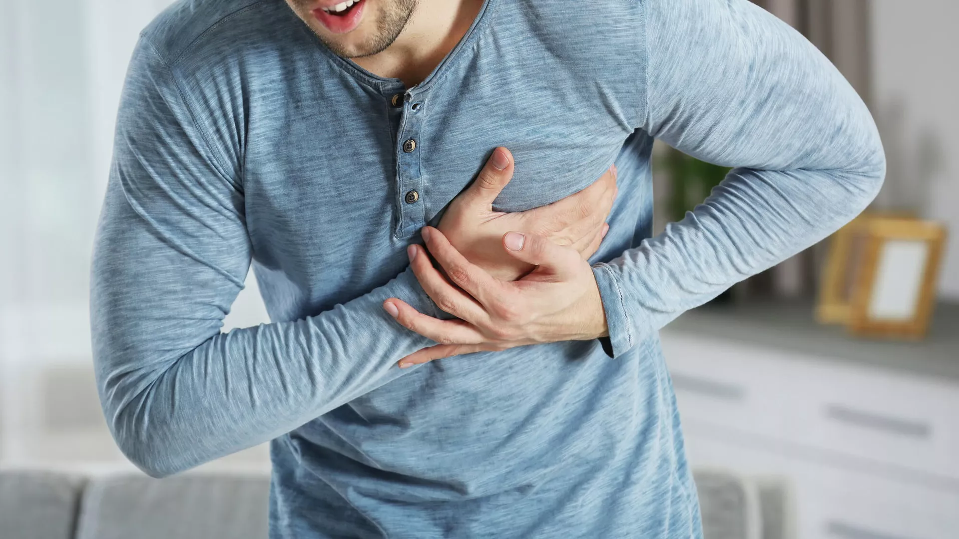Кардиолог перечислила необычные симптомы инфаркта
