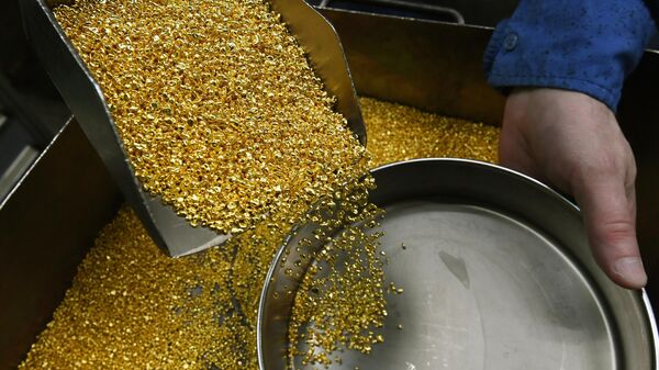 Эксперт объяснила, почему золото такое дорогое