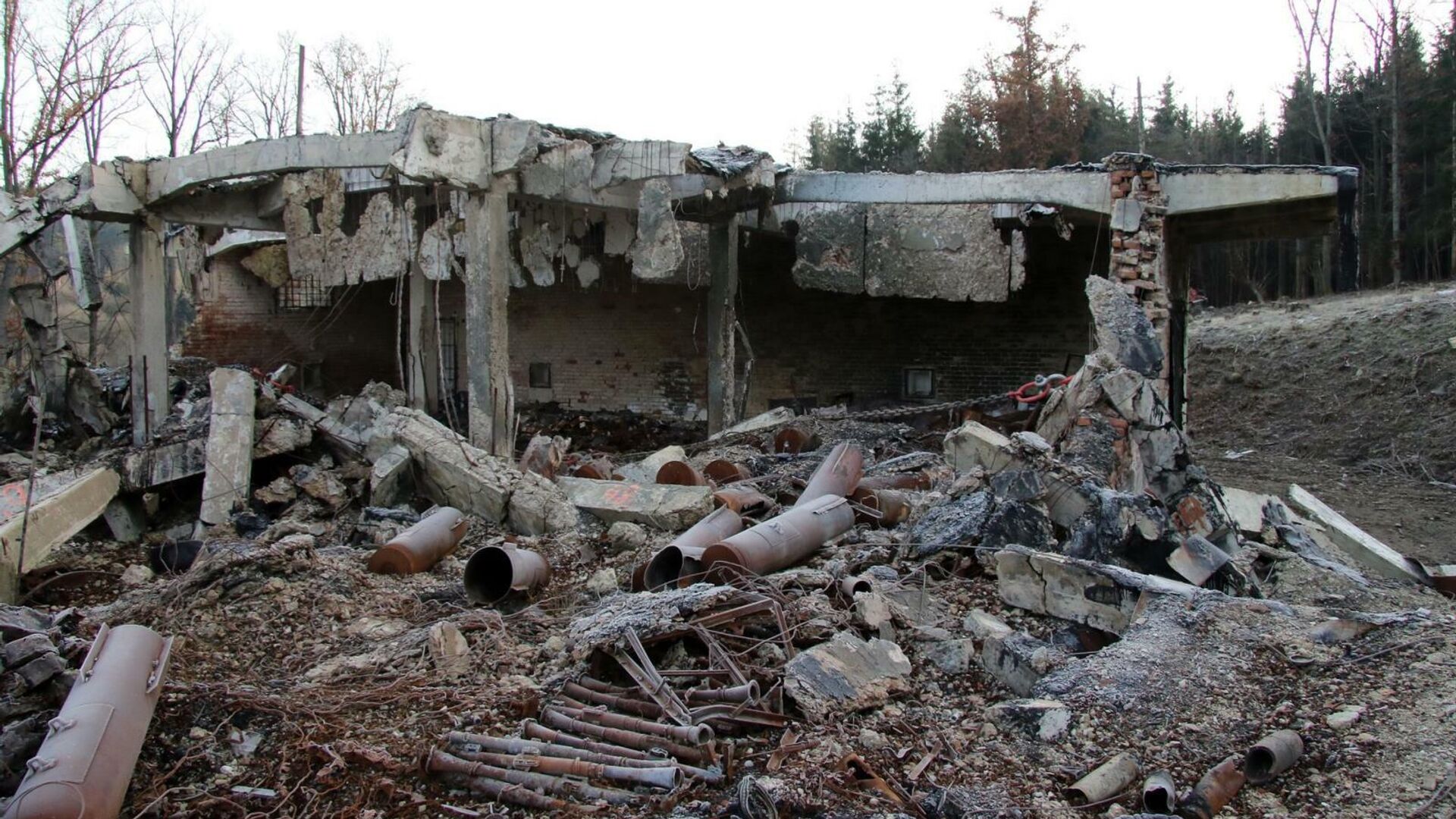 Взрыв в Врбетице в 2014 году Взрыв в Врбетице в 2014 году - РИА Новости, 1920, 21.04.2021