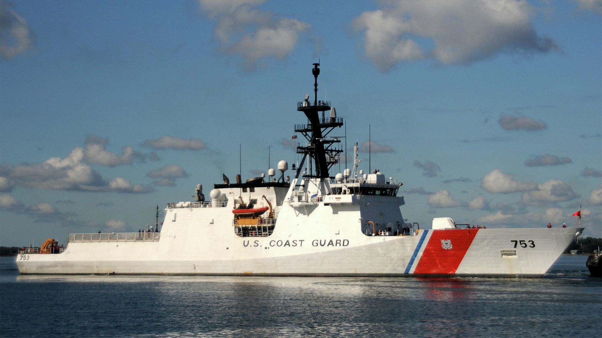 Сторожевой корабль Гамильтон береговой охраны США Сторожевой корабль Гамильтон береговой охраны США - РИА Новости, 1920, 06.05.2021