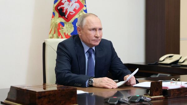 Путин: когда Россия становится сильнее, находятся поводы ее ограничить