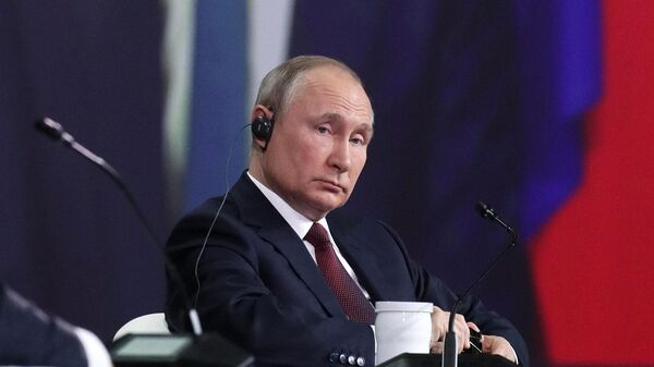 Путин заявил о готовности налаживать отношения с Украиной