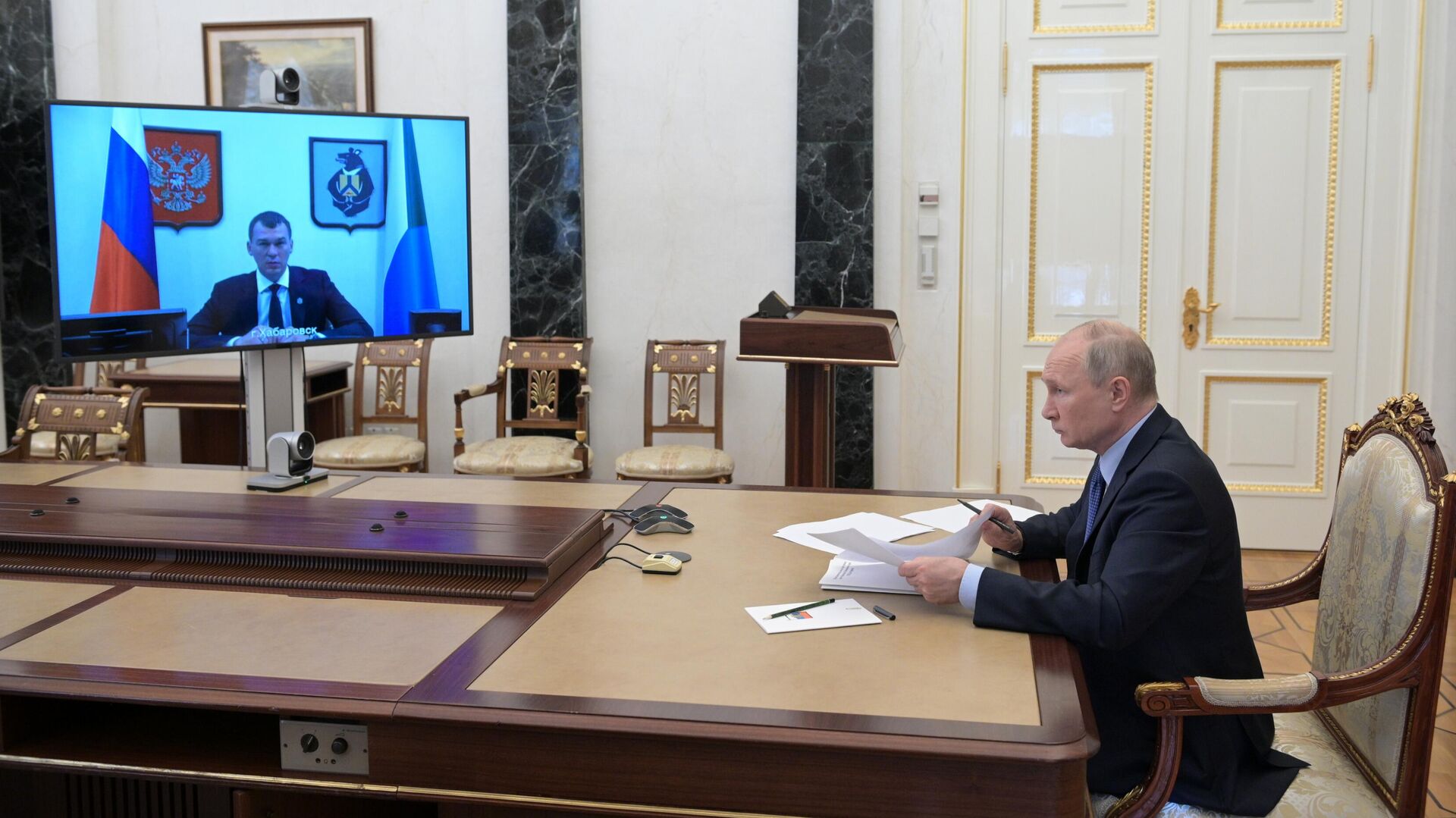 Путин пожелал Дегтяреву удачи в избирательной кампании