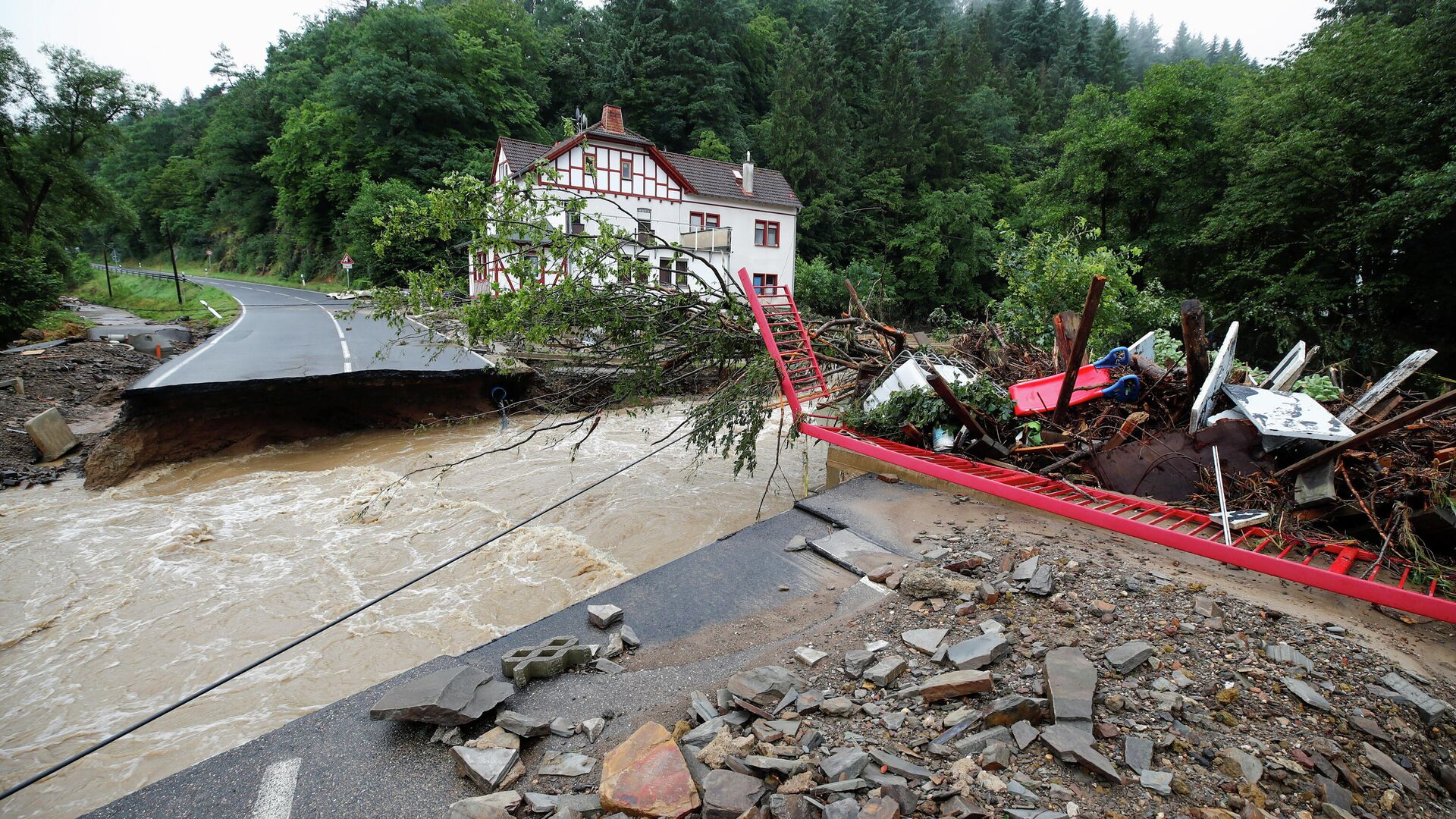 Германия наводнение июль 2021