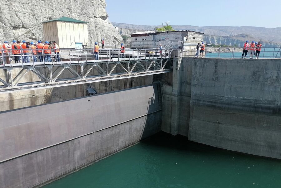 Затвор водосброса Чиркейской ГЭС Затвор водосброса Чиркейской ГЭС