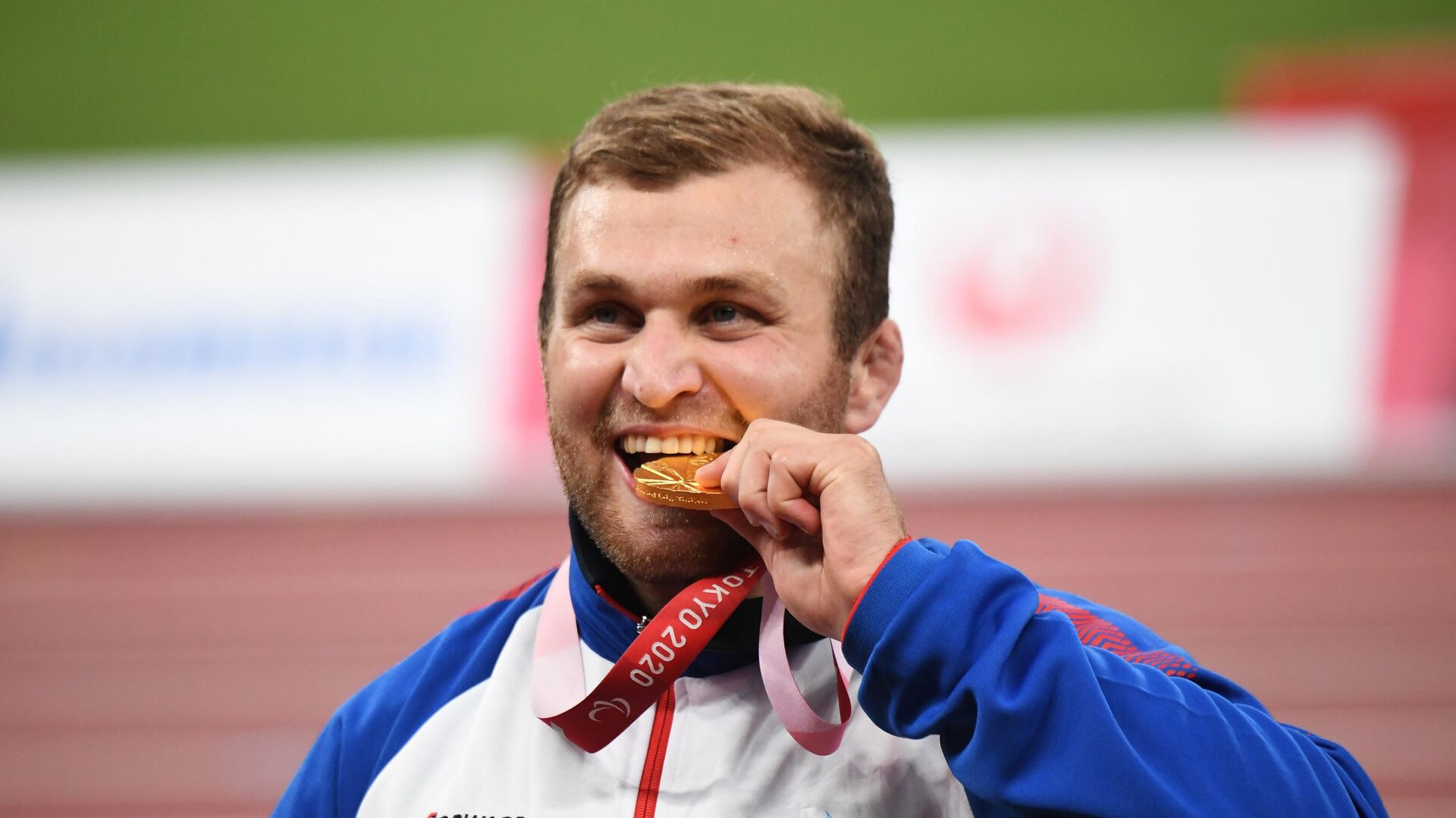 Россиянин Хинчагов забрал очередное золото на Паралимпиаде в Токио